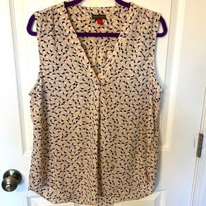 Vince Camuto- circle tank top- light pink- Size large